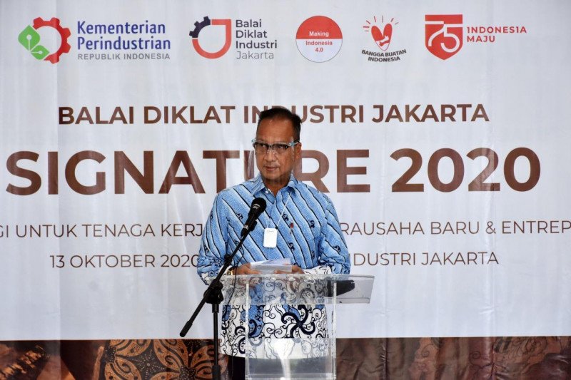 Kunjungan Menteri Perindustrian dalam Acara BDI Jakarta SIGNATURE 2020